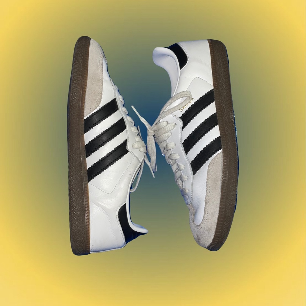 White and black Adidas Samba W8